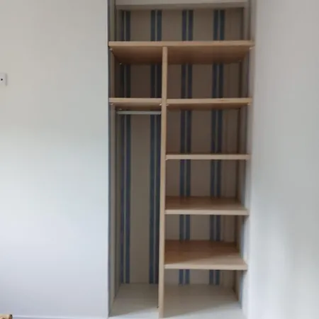 Terraza Miramar Sl Hostel Boiro