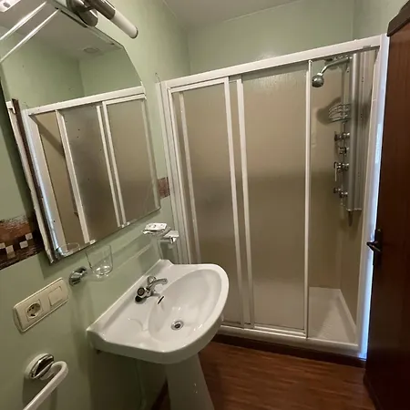 Terraza Miramar Sl Ostello Boiro