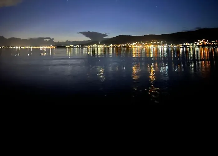 Хостел Terraza Miramar Sl Бойро