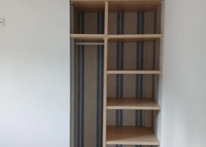 Terraza Miramar Sl Hostel Boiro